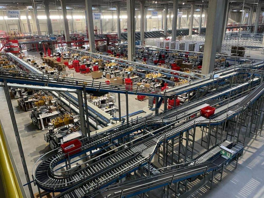 eMAG a început Black Friday cu vânzări de 227 milioane lei în primele 30 de minute